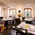 Romantik Am Kiental Hotel