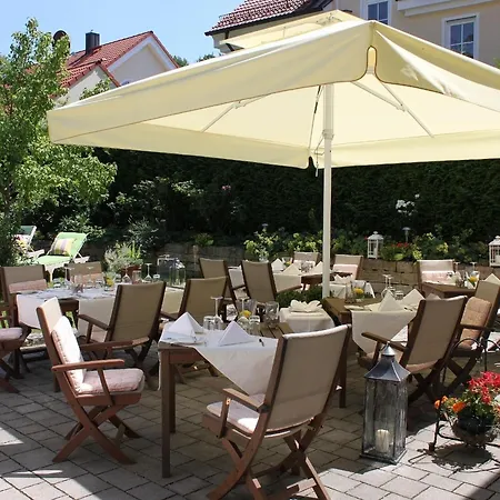 Romantik Am Kiental Hotel 4*