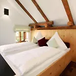 Romantik Am Kiental Hotel